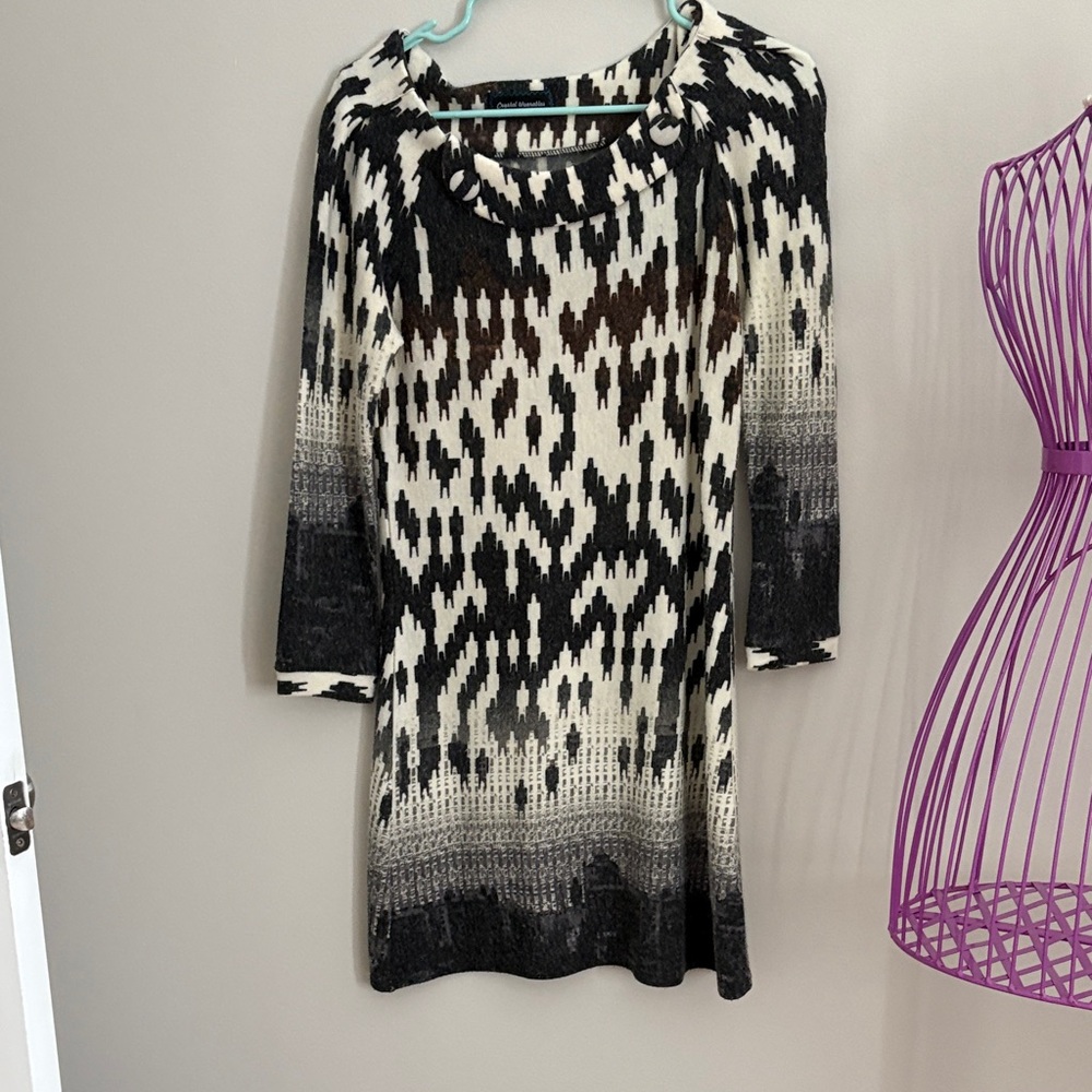 Chic Monochrome Long Sleeve Sweater Dress